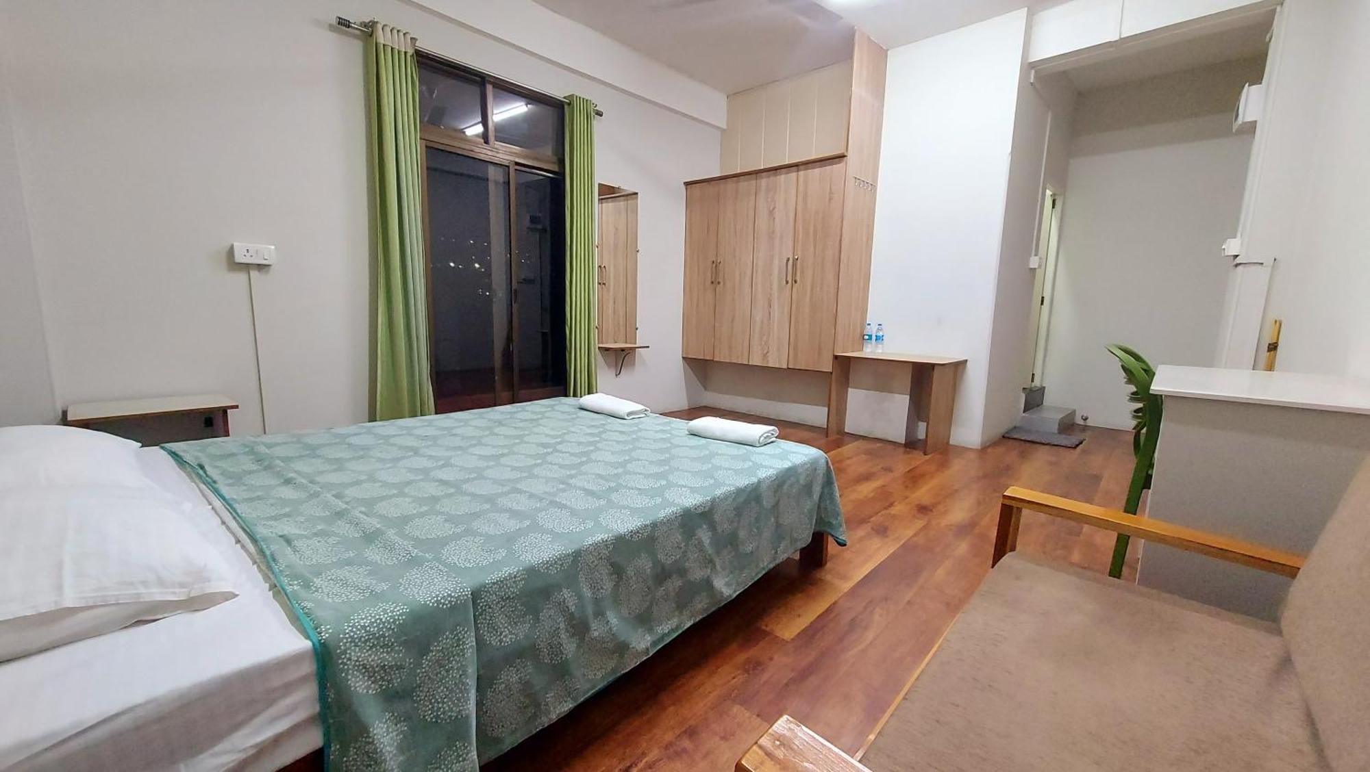 Hotel Dinthar Zara Āīzawl Exteriör bild